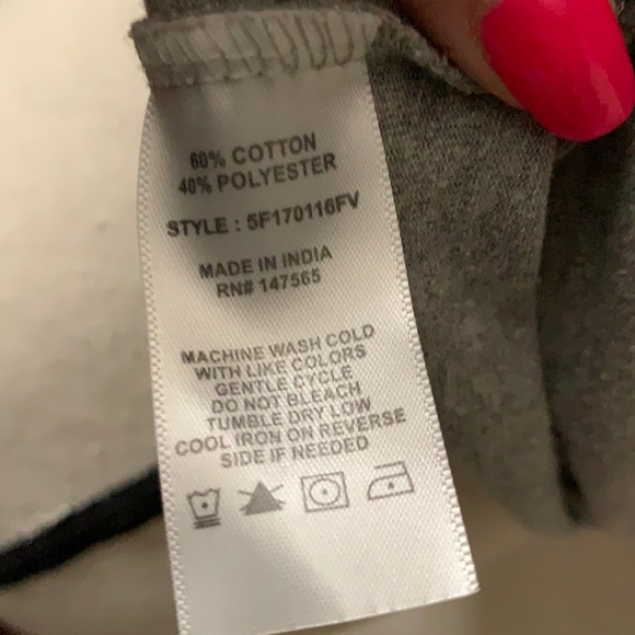 Laugh Out Loud Always Gray Santa cat in pocket t-shirt - Picture 14 of 14